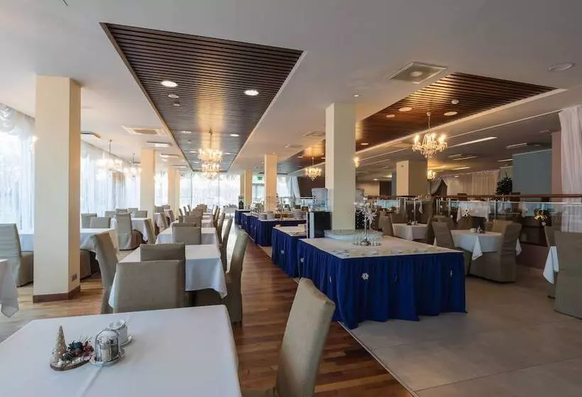 Riga Islande Hotel With Free Parking