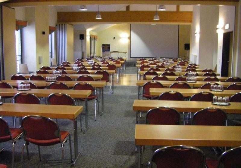 호텔 Euroville Jugend  Und Sport