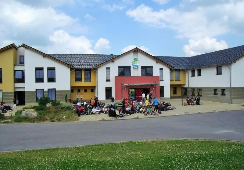 酒店 Euroville Jugend  Und Sport