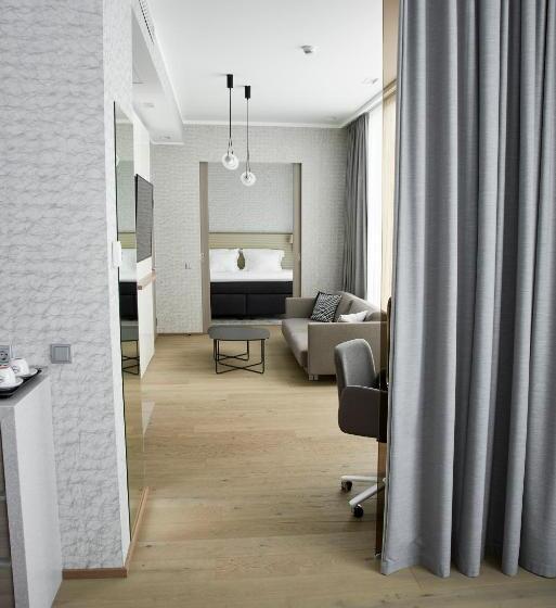 هتل Tallink Spa & Conference