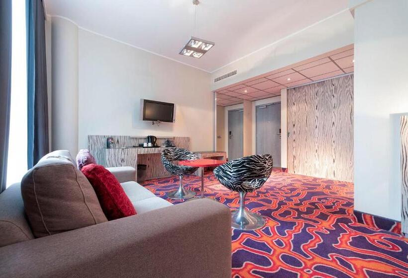 هتل Tallink Spa & Conference