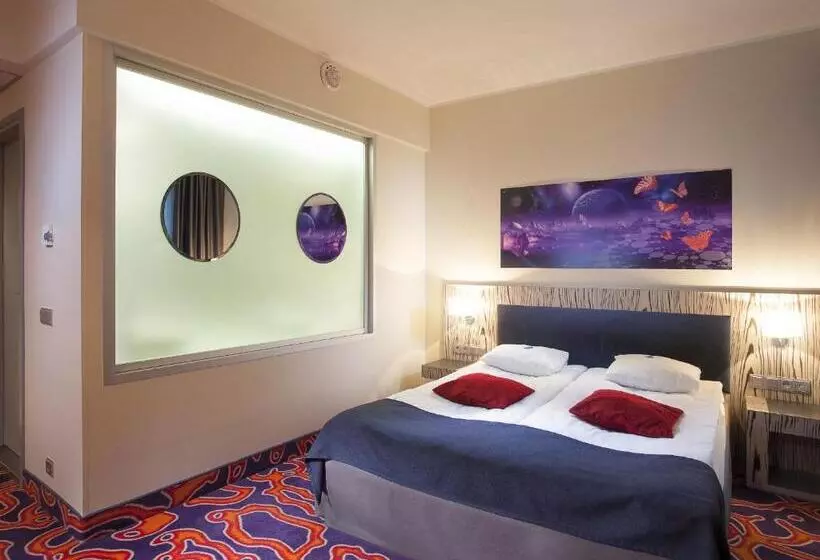 هتل Tallink Spa & Conference