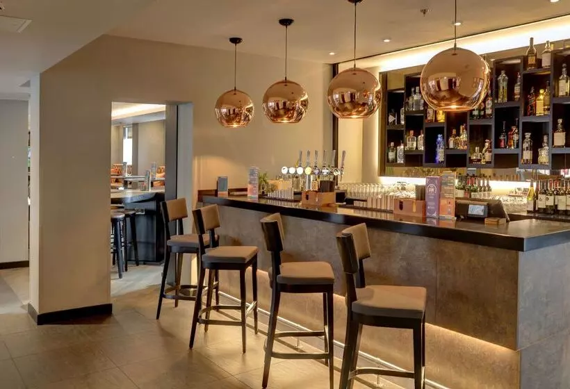 هتل Ten Hill Place