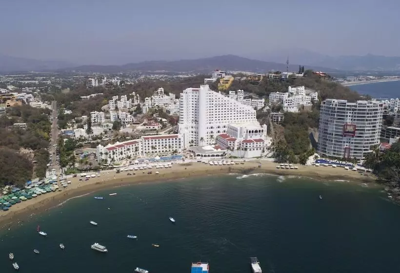 Отель Tesoro Manzanillo All Inclusive