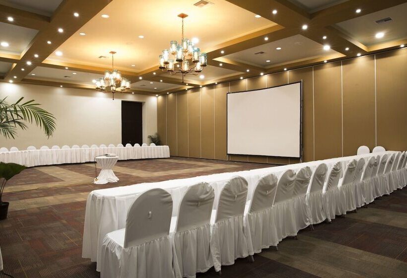 Hotel Tesoro Manzanillo All Inclusive