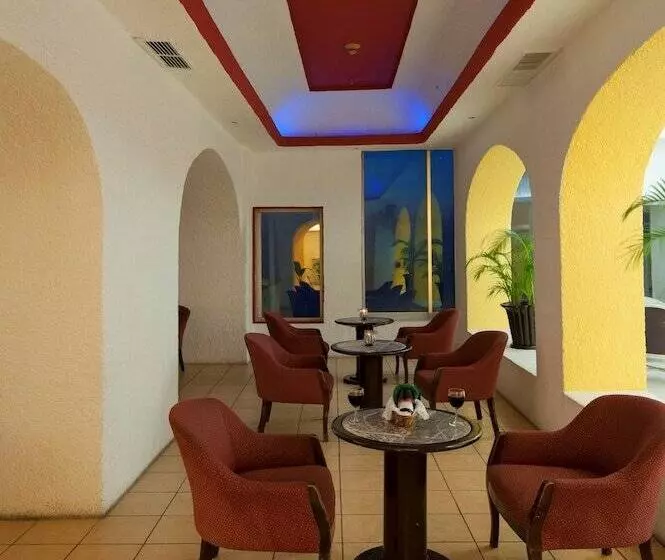 Отель Tesoro Manzanillo All Inclusive