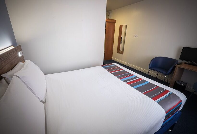 בית מלון כפרי Travelodge Dublin City Rathmines