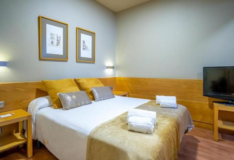 هتل Victoria 4 Puerta Del Sol