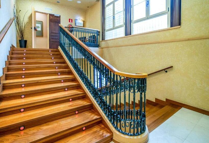 هتل Victoria 4 Puerta Del Sol