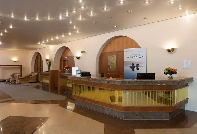 ホテル Wyndham Garden Donaueschingen