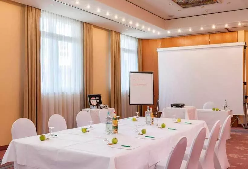 ホテル Wyndham Garden Donaueschingen