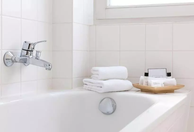 ホテル Wyndham Garden Donaueschingen