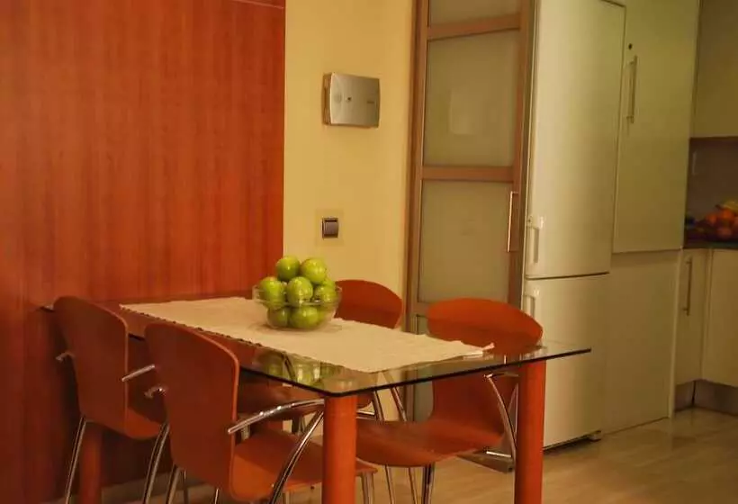 Apartaments Aragó565