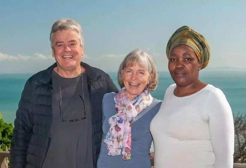 مبيت وإفطار 18 On Kloof Guest House