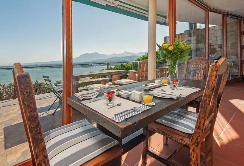 مبيت وإفطار 18 On Kloof Guest House