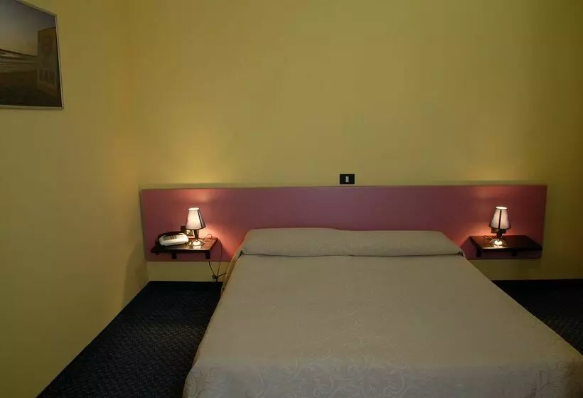 酒店 Ariminum Felicioni