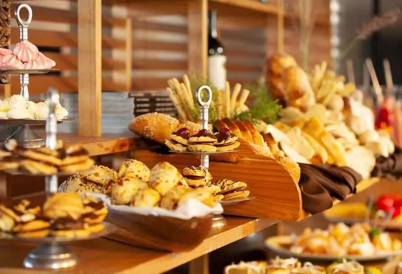 ホテル Awa Boutique + Design