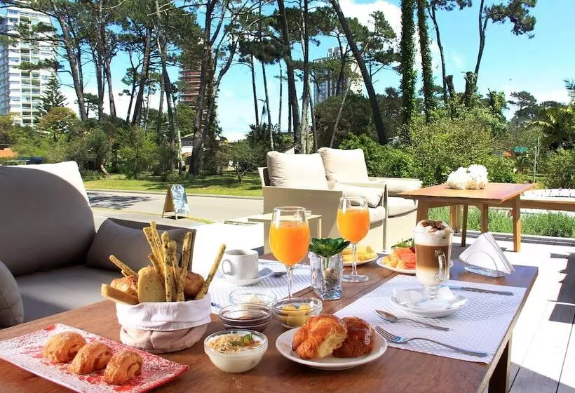 ホテル Awa Boutique + Design