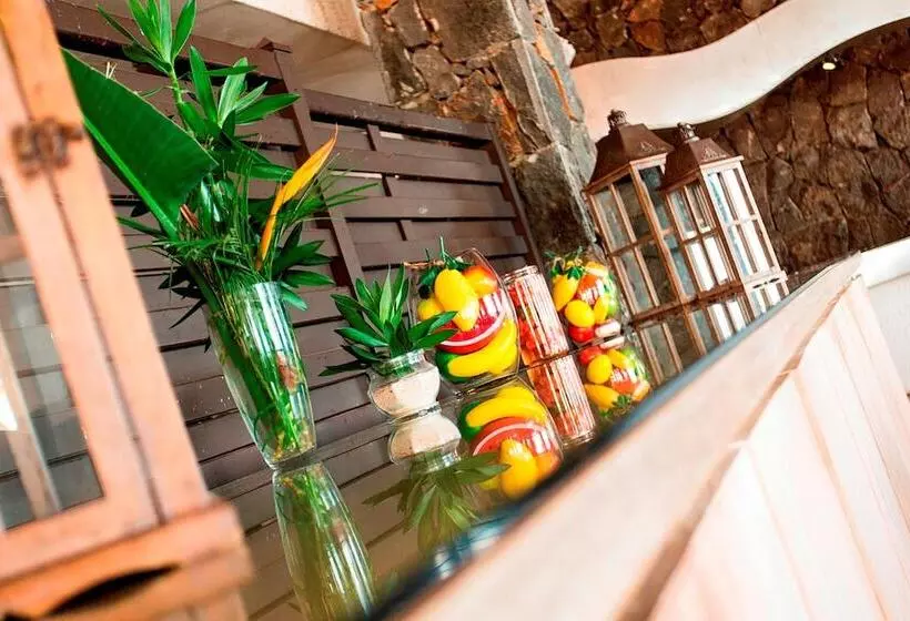 Cocotiers Hotel – Mauritius