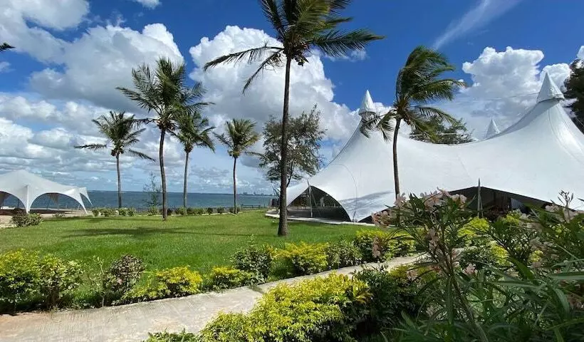 هتل Golden Tulip Dar Es Salaam