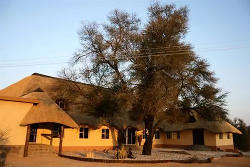 Отель Hammerstein Lodge & Camp