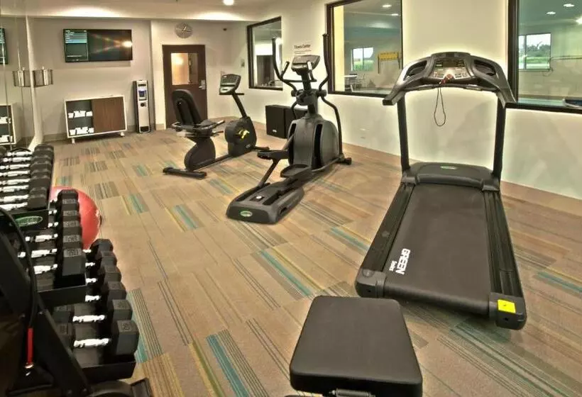 호텔 Holiday Inn Express & Suites Evansville North, An Ihg