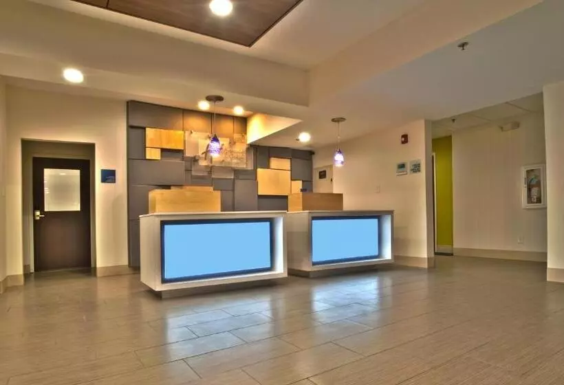 호텔 Holiday Inn Express & Suites Evansville North, An Ihg