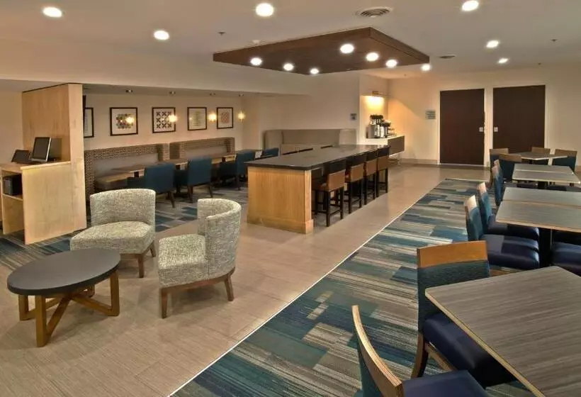 호텔 Holiday Inn Express & Suites Evansville North, An Ihg