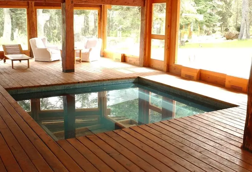 호텔 Hostería Isla Victoria Lodge