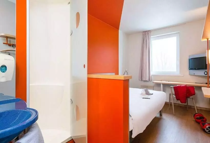 ホテル Ibis Budget Charleroi Airport