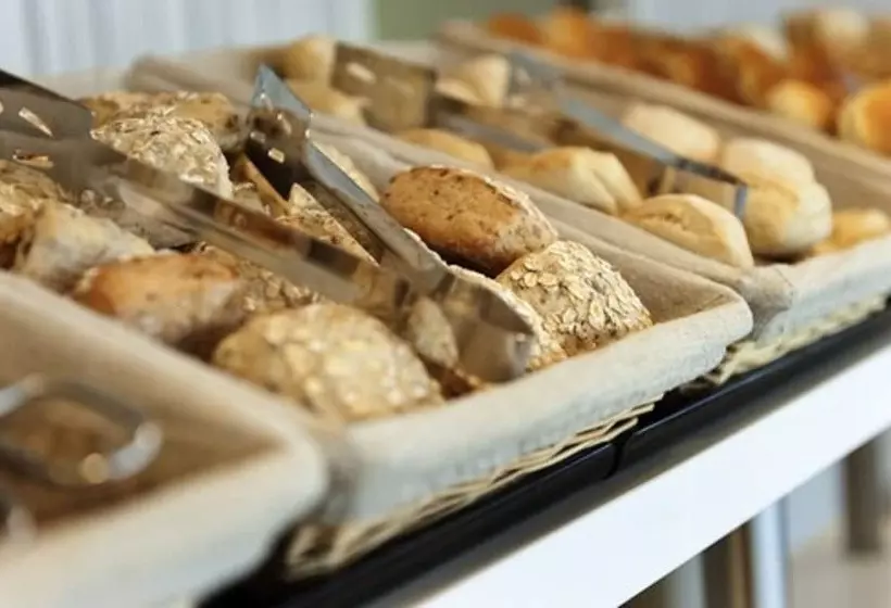 ホテル Ibis Budget Charleroi Airport