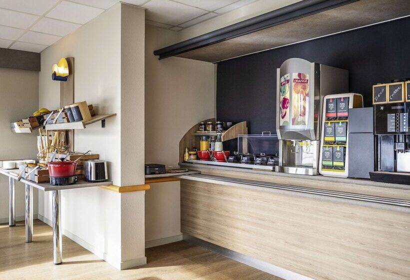 هتل Ibis Budget Charleroi Airport