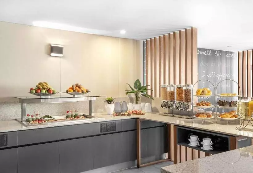 בית מלון כפרי Mantra On Kent