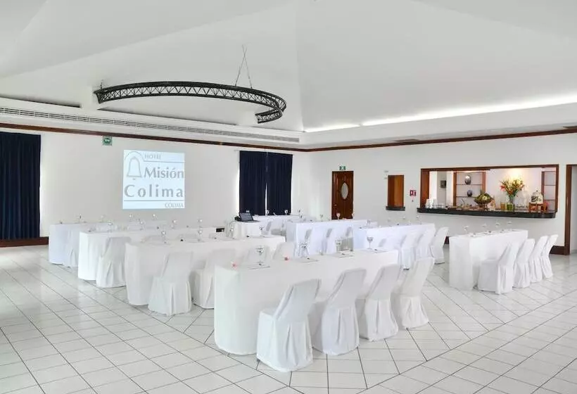ホテル Mision Colima