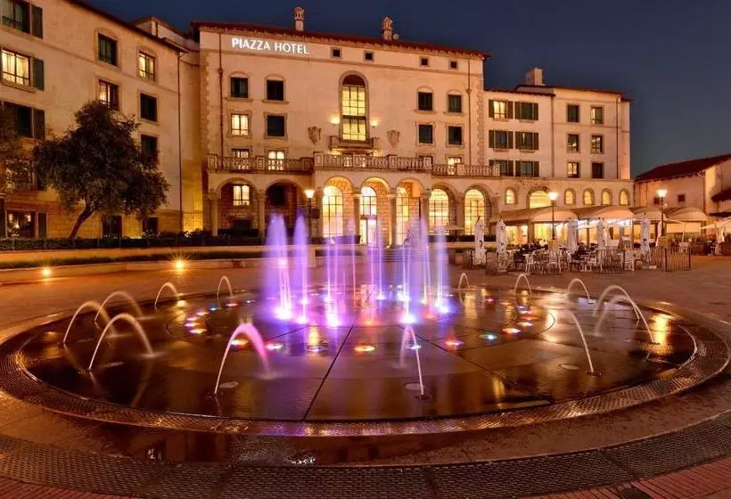 Piazza Hotel Montecasino