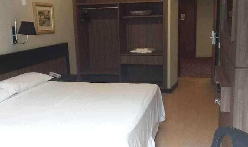 هتل Premium Vila Velha Ponta Grossa