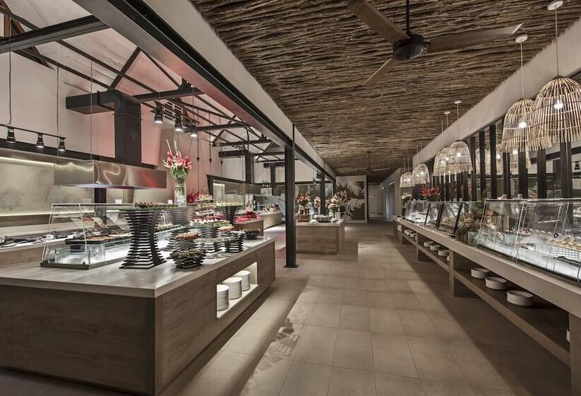 فندق Preskil Island Resort