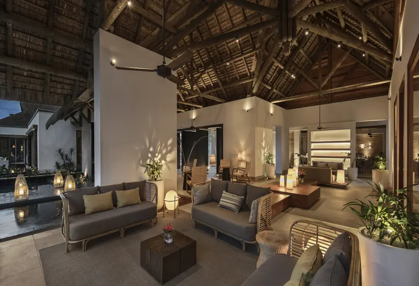 هتل Preskil Island Resort