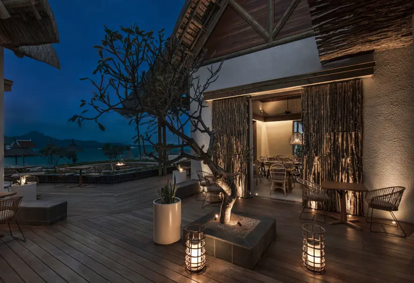 هتل Preskil Island Resort