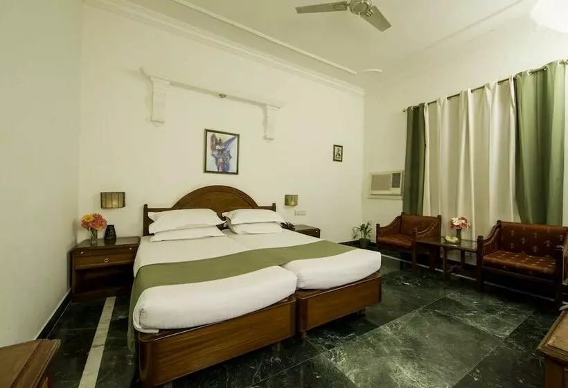 Hotel Ranthambore Regency