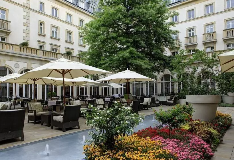 هتل Rocco Forte Villa Kennedy