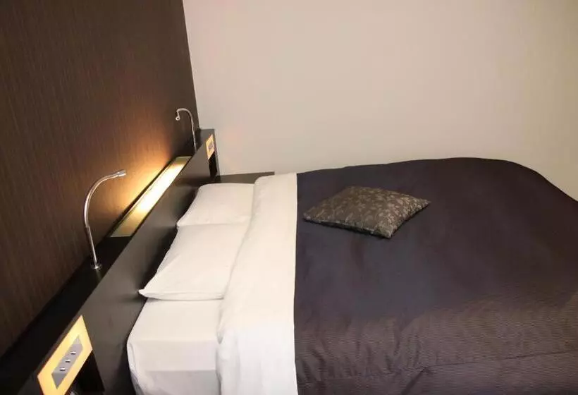 Shin Osaka Washington Hotel Plaza