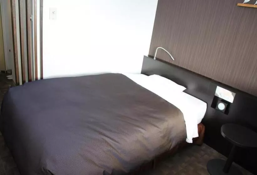 Shin Osaka Washington Hotel Plaza