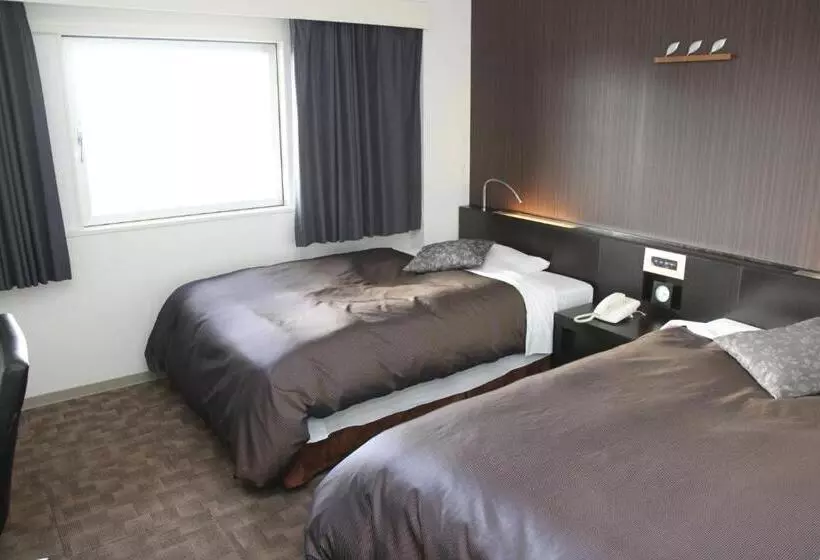 Shin Osaka Washington Hotel Plaza