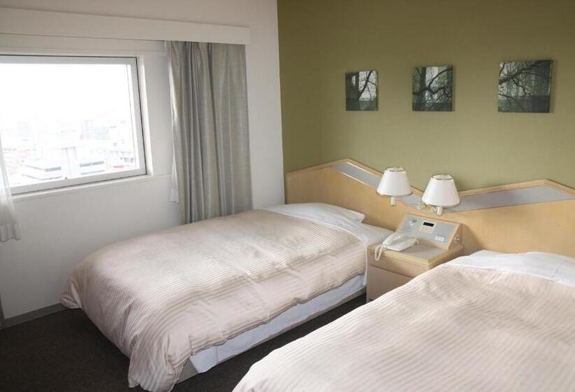 Shin Osaka Washington Hotel Plaza