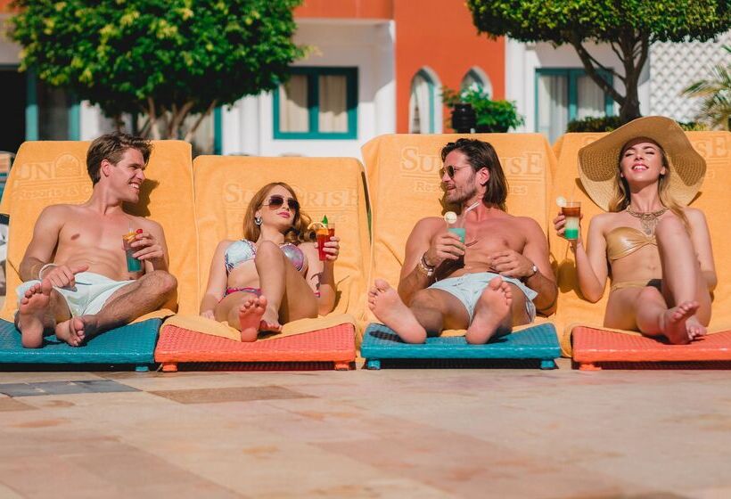 هتل Sunrise Garden Beach Resort