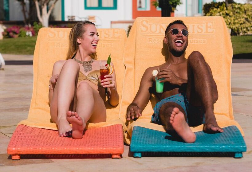 هتل Sunrise Garden Beach Resort