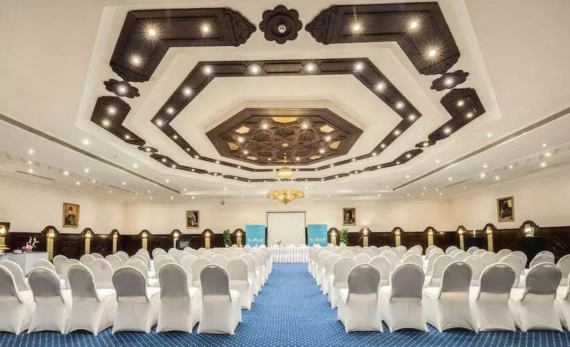 Hotel Sunrise Garden Beach Resort