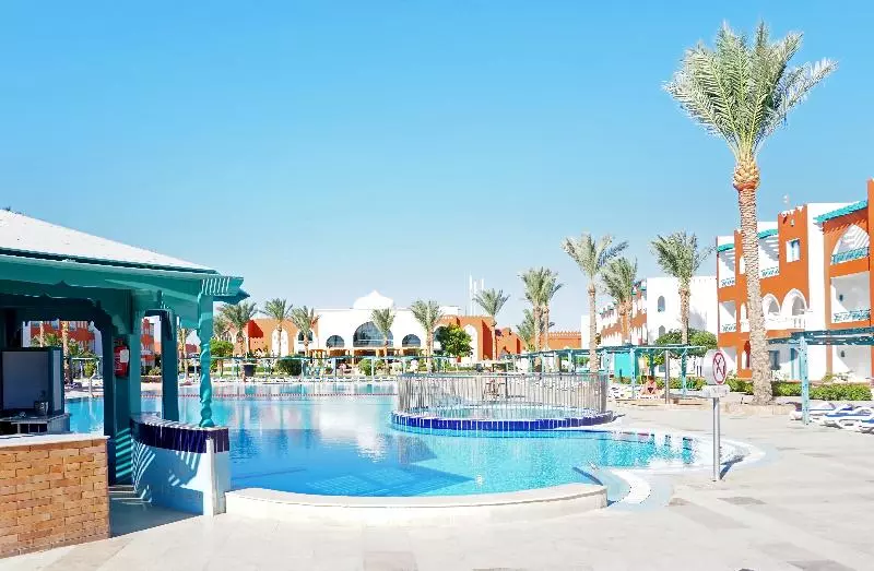 Hotel Sunrise Garden Beach Resort