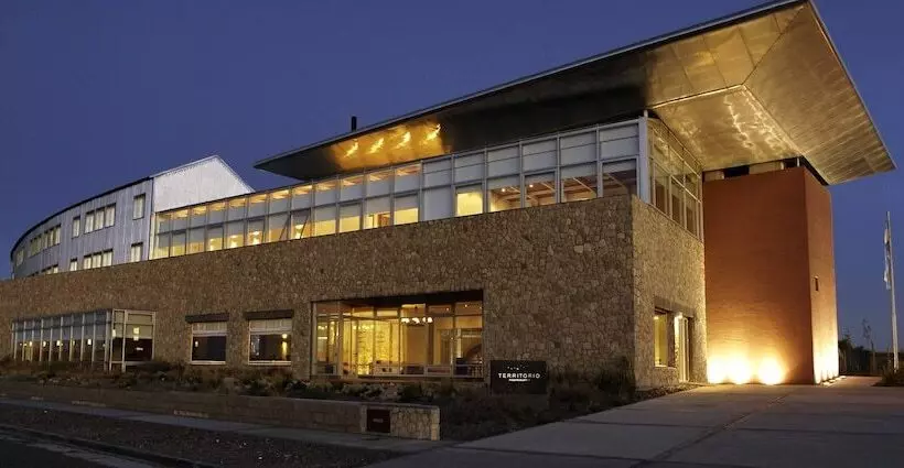 ホテル Territorio